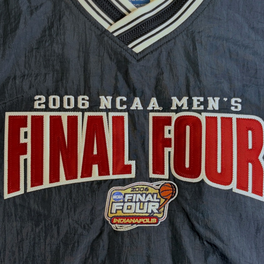 Champion Mens 2006 NCAA Final Four Indianapolis V-Neck Windbreaker Navy Large - Picture 9 of 11